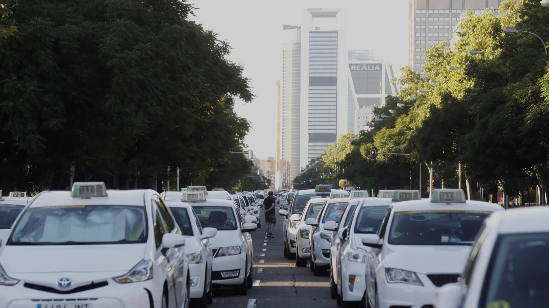 Las protestas de los taxistas españoles contra la proliferación de licencias VTC. Las protestas de los taxistas españoles contra la proliferación de licencias VTC.