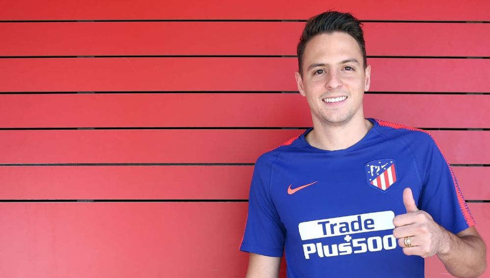 Arias, en su primer entrenamiento con el Atleti