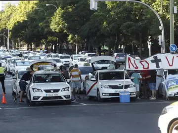 Las protestas de los taxistas españoles contra la proliferación de licencias VTC Las protestas de los taxistas españoles contra la proliferación de licencias VTC