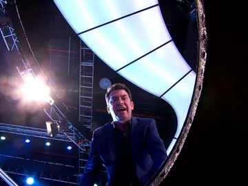 Arturo Valls exige una explicación a un concursante de ‘¡Ahora Caigo!’ Arturo Valls exige una explicación a un concursante de ‘¡Ahora Caigo!’