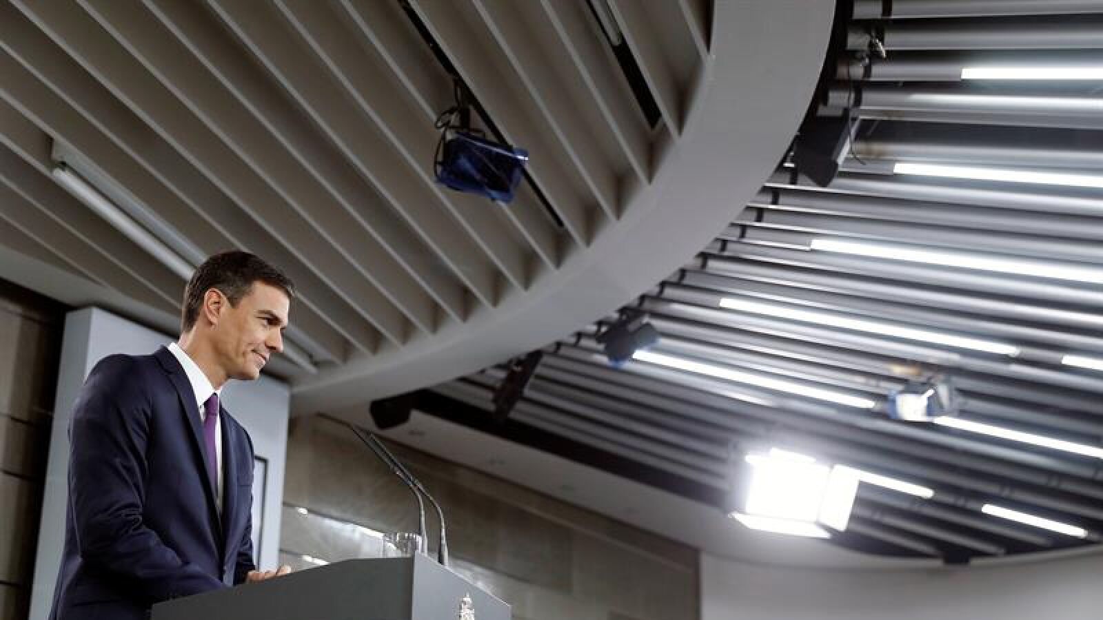 Francia entrega a España 7.000 documentos y materiales intervenidos a ETA
