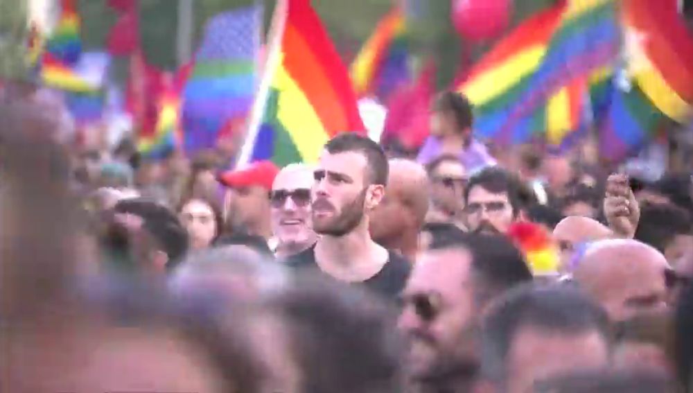 Jerusalén celebra el Orgullo LGTB con protestas por la ley de gestación subrogada