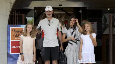La familia real en el Club Náutico La familia real en el Club Náutico