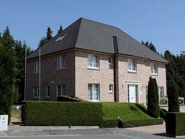 Fachada de la residencia en Waterloo de Puigdemont Fachada de la residencia en Waterloo de Puigdemont