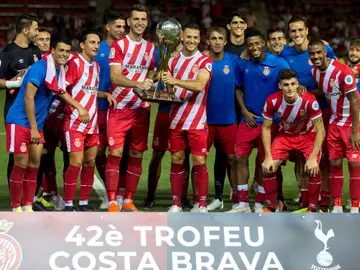 El nuevo Girona de Eusebio Sacristán se exhibe ante el Tottenham El nuevo Girona de Eusebio Sacristán se exhibe ante el Tottenham