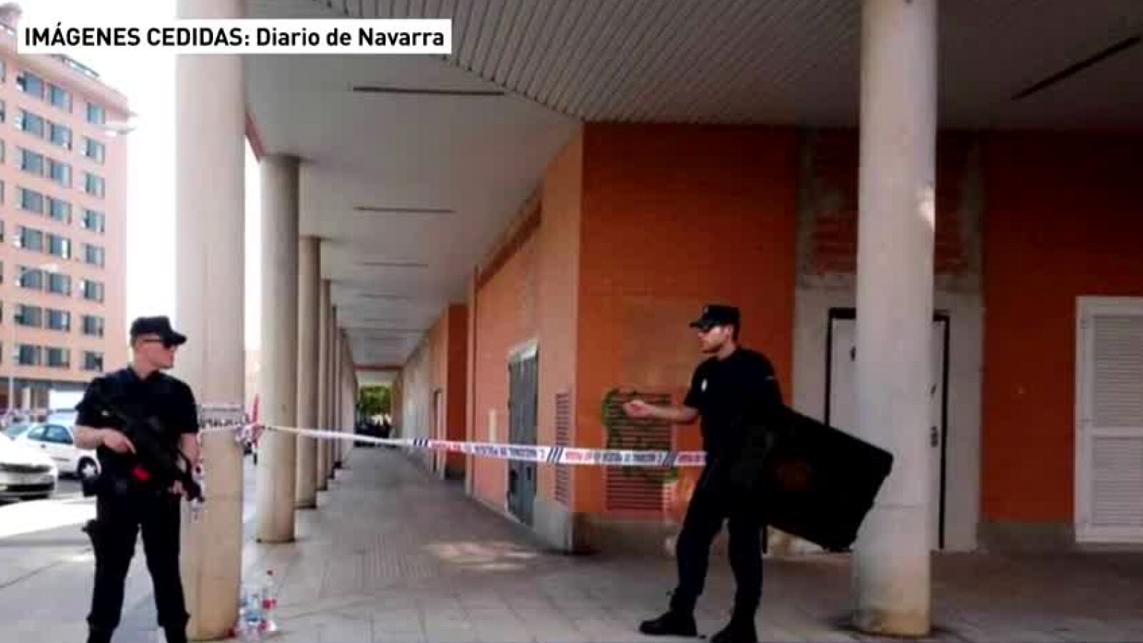 Se entrega a la Policía el hombre que presuntamente ha matado a su suegro y se ha atrincherado en un piso de Pamplona