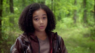 Rue (Amandla Stenberg) en Los Juegos del Hambre