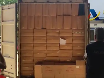 Intervenidas en el Puerto de Barcelona 1,5 millones de cajetillas de tabaco de contrabando Intervenidas en el Puerto de Barcelona 1,5 millones de cajetillas de tabaco de contrabando