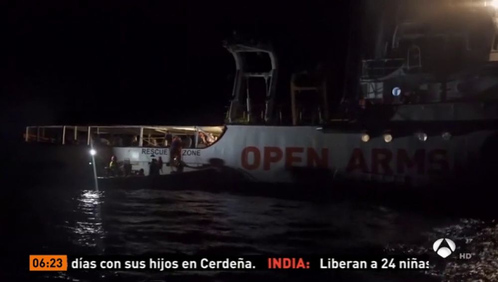 Algeciras espera la llegada del Open Arms con 87 inmigrantes a bordo