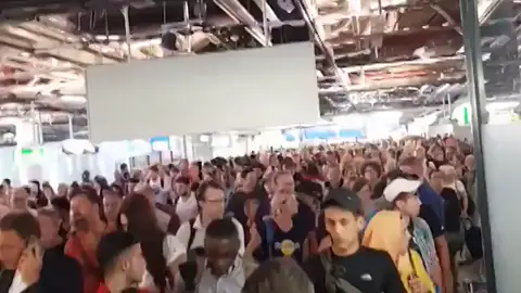 Desalojado el aeropuerto de Frankfurt Desalojado el aeropuerto de Frankfurt