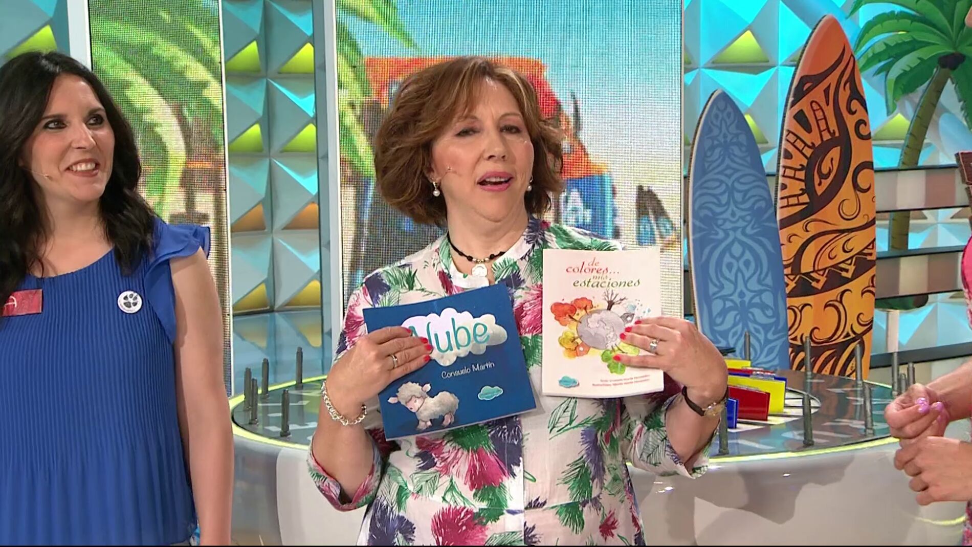 Jorge Fern&aacute;ndez, encantado con el regalo de una concursante para su hijo