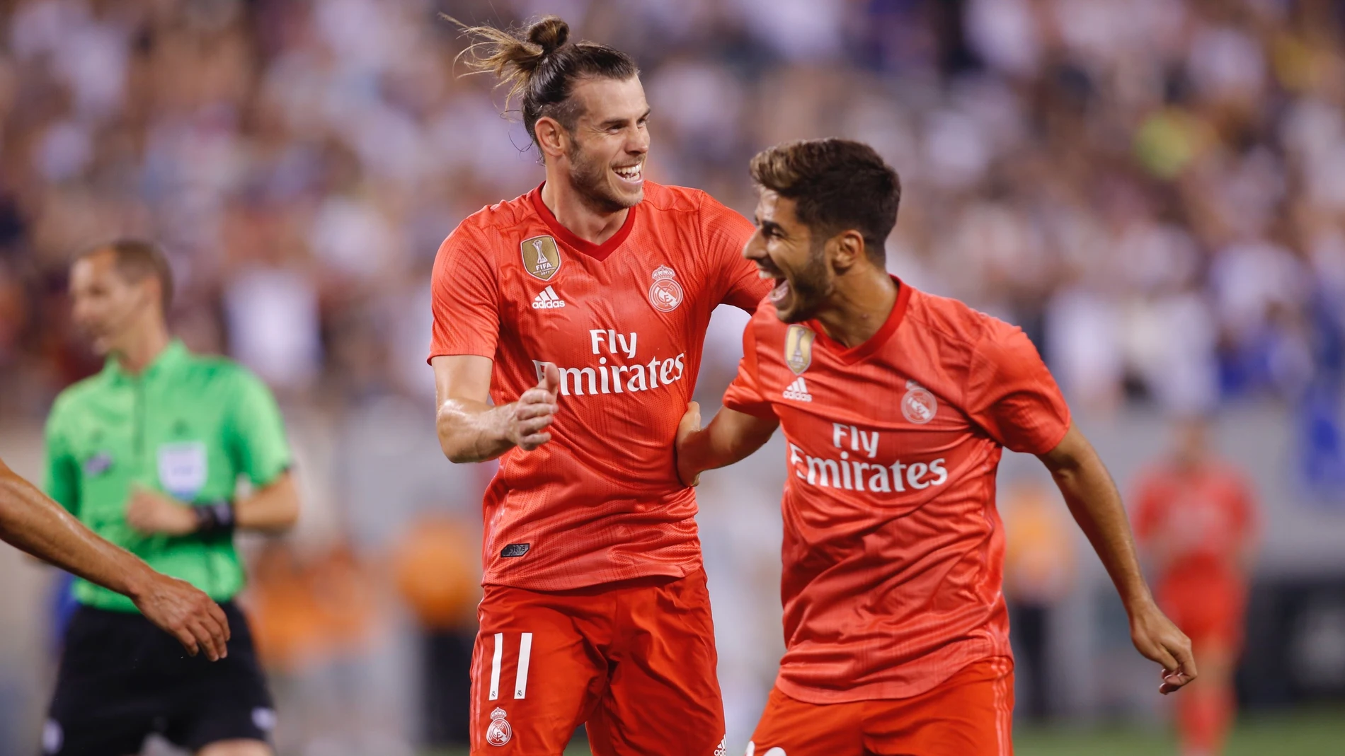 Bale y Asensio celebran el gol del Real Madrid Bale y Asensio celebran el gol del Real Madrid