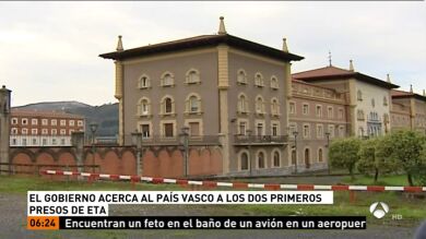 Trasladan de Asturias al País Vasco a dos presos de ETA ya desvinculados de la banda