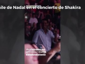 El sensual baile de Rafa Nadal en el concierto de Shakira: "¡Tiene algunos movimientos!"