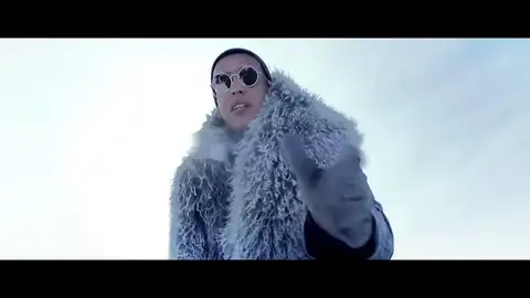 Un ladrón se hace pasar por Daddy Yankee y le roba dos millones de euros en joyas en un hotel en Valencia Un ladrón se hace pasar por Daddy Yankee y le roba dos millones de euros en joyas en un hotel en Valencia