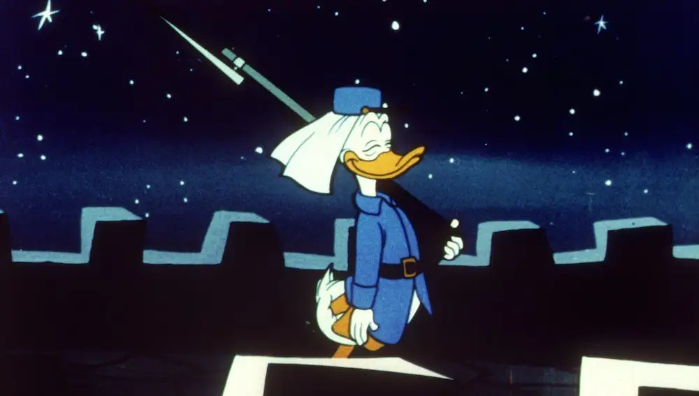 Pato Donald escena militar