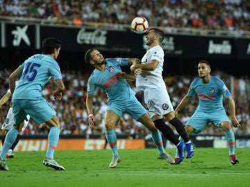 Momento del Valencia - Atlético disputado en Mestalla