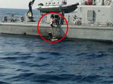 Rescatada una mujer diez horas de caer al agua desde un crucero en pleno mar Adriático Rescatada una mujer diez horas de caer al agua desde un crucero en pleno mar Adriático