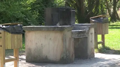 Detienen a un joven de 27 años por amputar un dedo a su expareja de un mordisco Detienen a un joven de 27 años por amputar un dedo a su expareja de un mordisco