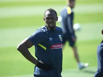 Usain Bolt en un entrenamiento Usain Bolt en un entrenamiento