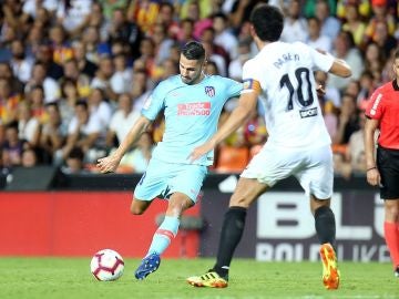 Vitolo durante un partido contra el Valencia