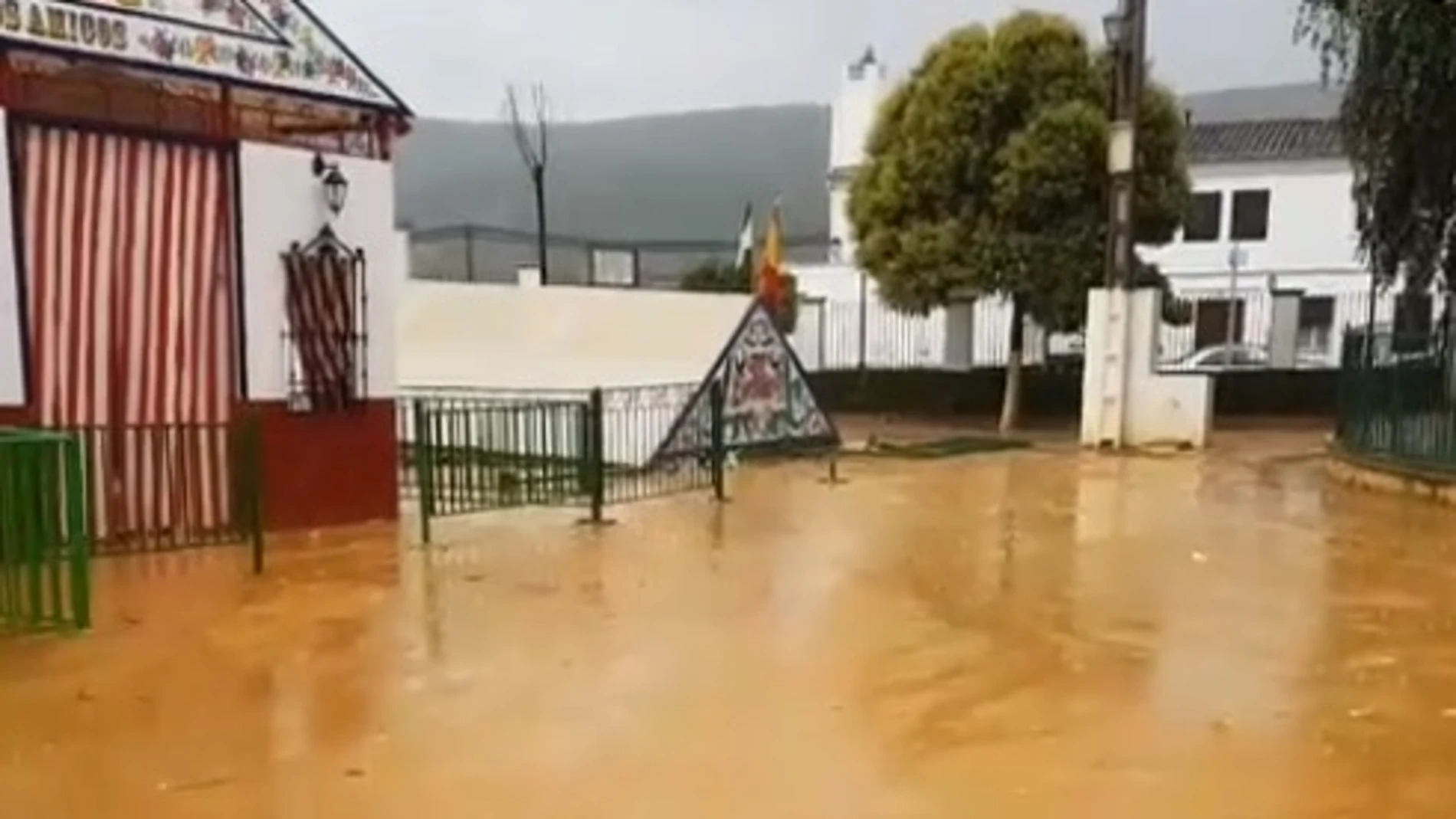 Caseta cubierta por la lluvia Caseta cubierta por la lluvia