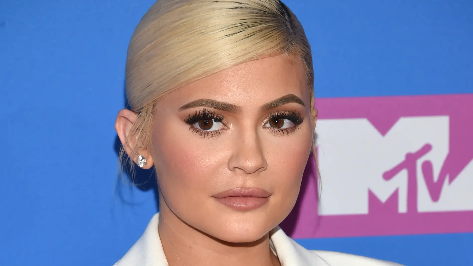 Kylie Jenner en la alfombra roja de los MTV VMAs 2018