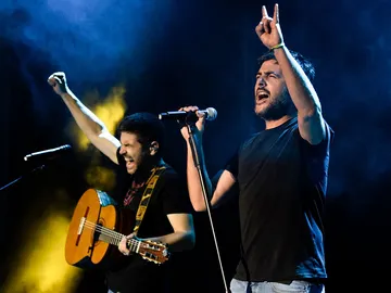 Estopa durante un concierto Estopa durante un concierto