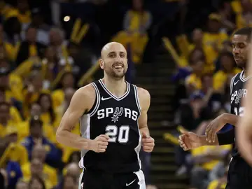 Ginobili durante un partido Ginobili durante un partido
