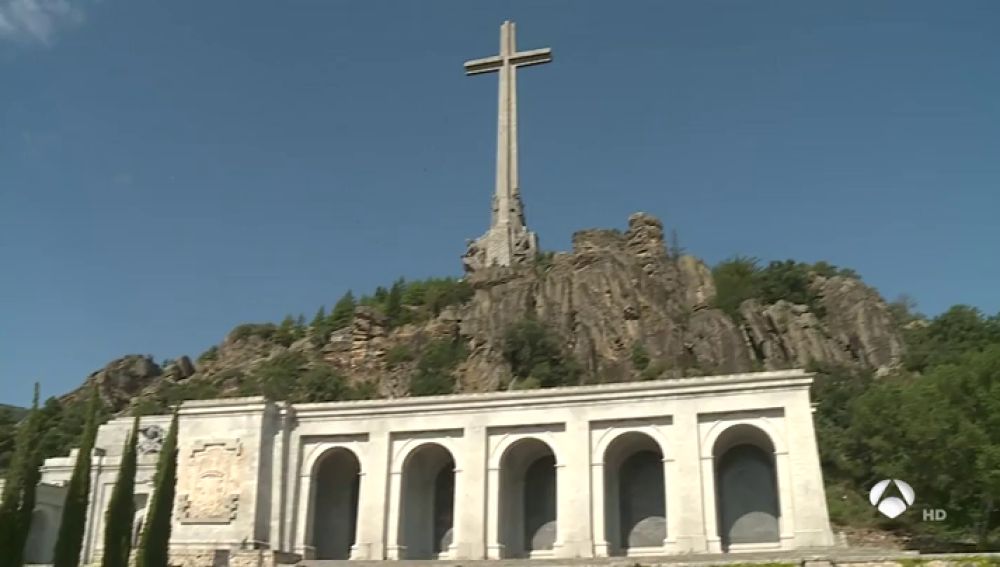 Las visitas al Valle de los Caídos suben un 50% desde el anuncio del Gobierno sobre la exhumación de Franco