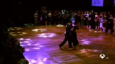 Así bailan los nuevos campeones del mundo de tango