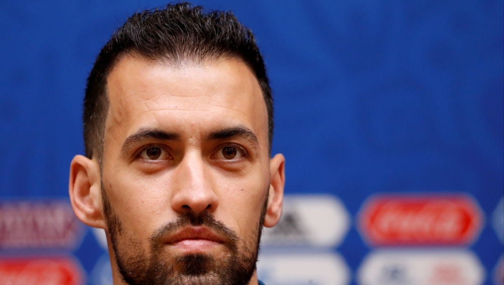 Sergio Busquets en rueda de prensa