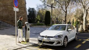 Coche el&eacute;ctrico