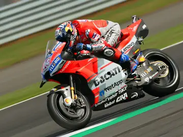Lorenzo logra la pole Lorenzo logra la pole