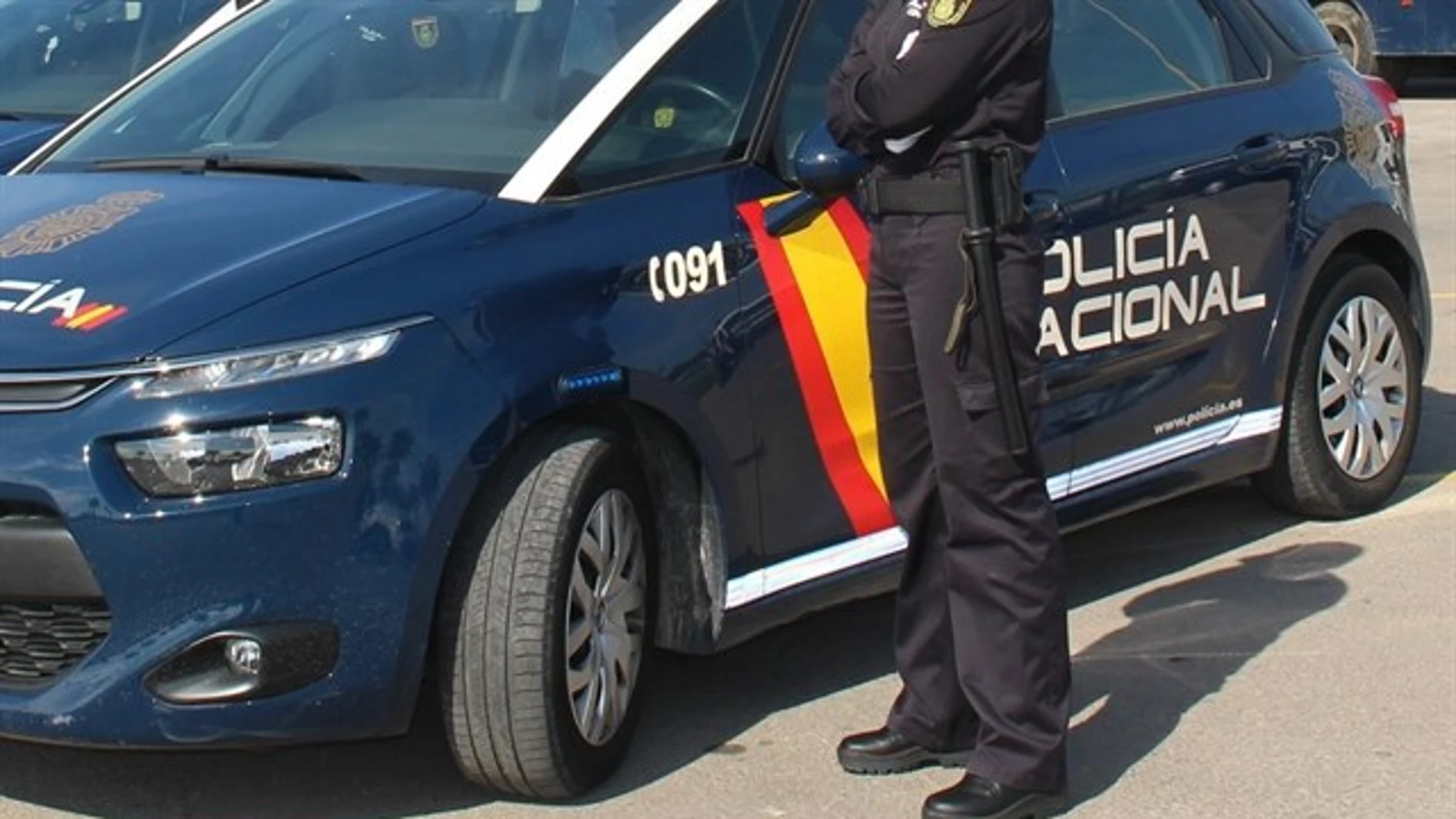 Imagen de archivo de un coche de la Policía Nacional Imagen de archivo de un coche de la Policía Nacional