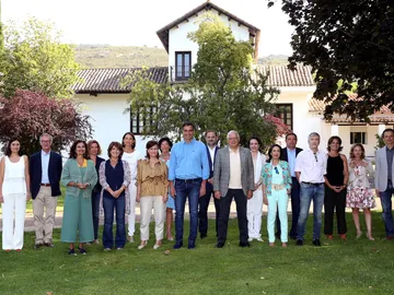 Sánchez reúne a su Gobierno en Quintas de Mora Sánchez reúne a su Gobierno en Quintas de Mora