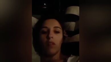 Una responsable de Educación en Argentina se graba justo después de haberse drogado: 
