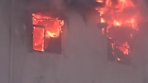 Detienen a una persona por el incendio en el hotel en China que causó 19 muertos Detienen a una persona por el incendio en el hotel en China que causó 19 muertos