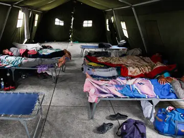Inmigrantes venezolanos en la frontera entre Perú y Venezuela Inmigrantes venezolanos en la frontera entre Perú y Venezuela