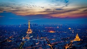 Vistas de París con la Torre Eiffel