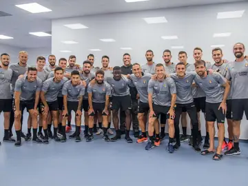 Ronaldo, con la plantilla del Valladolid Ronaldo, con la plantilla del Valladolid