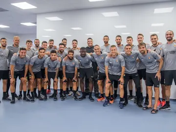 Ronaldo, con la plantilla del Valladolid Ronaldo, con la plantilla del Valladolid