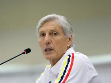 Pekerman deja de ser seleccionador de Colombia Pekerman deja de ser seleccionador de Colombia