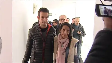 Los padres del niño Gabriel trasladarán este viernes los homenajes ciudadanos a un nuevo espacio Los padres del niño Gabriel trasladarán este viernes los homenajes ciudadanos a un nuevo espacio