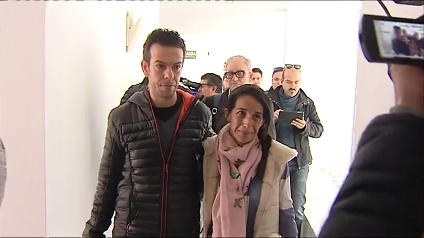 Los padres del niño Gabriel trasladarán este viernes los homenajes ciudadanos a un nuevo espacio Los padres del niño Gabriel trasladarán este viernes los homenajes ciudadanos a un nuevo espacio