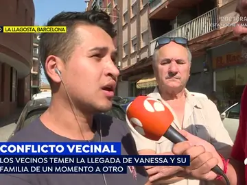 Amenazas de una familia 'okupa' en La Llagosta: "Conozco a tu mujer, voy a ir a su trabajo y la voy a matar" Amenazas de una familia 'okupa' en La Llagosta: "Conozco a tu mujer, voy a ir a su trabajo y la voy a matar"