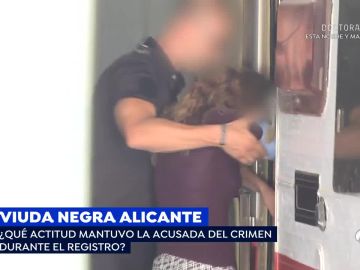  La imágenes de la 'viuda negra' de Alicante que demuestran que puede andar 
