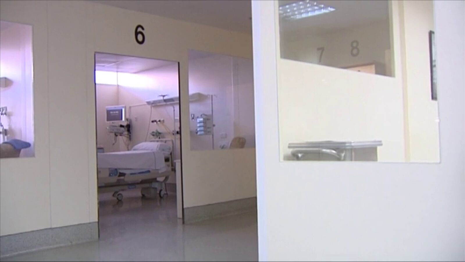 Detienen un médico por grabar a sus compañeras en el vestuario