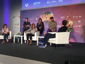 Soraya Arnelas: "Siendo cantante la gente espera que vengas a cantar, pero aquí se viene a imitar" Soraya Arnelas: "Siendo cantante la gente espera que vengas a cantar, pero aquí se viene a imitar"