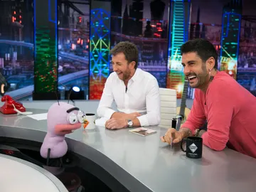 Trancas y Barrancas analizan a fondo una red social de Melendi: "¿Qué nos tienes que decir de esto?" Trancas y Barrancas analizan a fondo una red social de Melendi: "¿Qué nos tienes que decir de esto?"